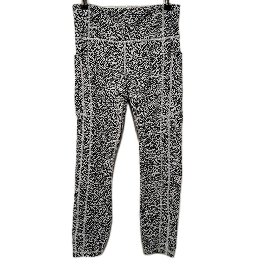 Athleta Ultimate Stash Textured 7/8 Tight Leggings Womens Medium M Black White